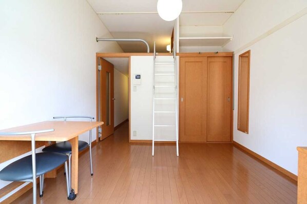 レオパレスEstinalの物件内観写真